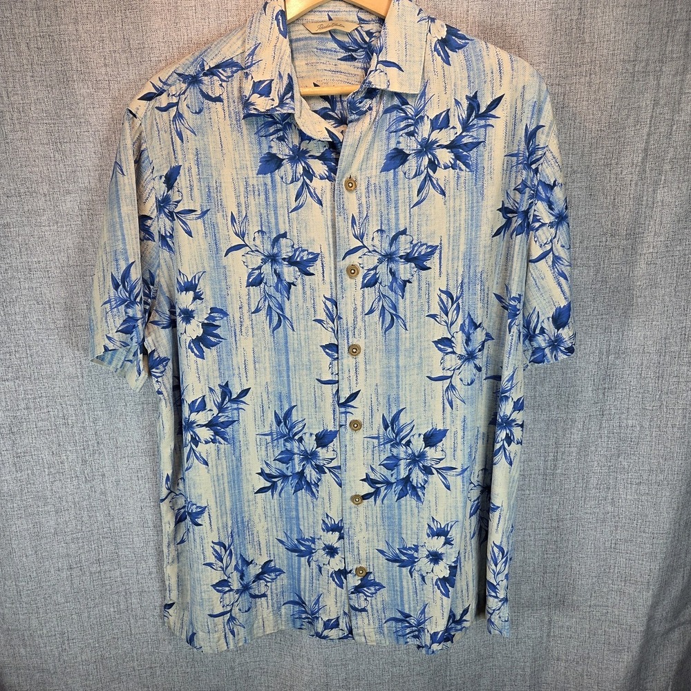 Paradise Collection 100% Silk Hawaiian Mens M Short Sleeve Button Up Shirt Beach